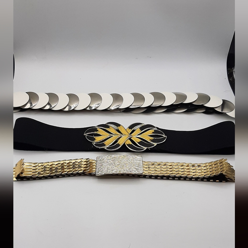 Vintage Women's Stretchy Belt Lot Set of 3 Goldtone Enamel Leaves Metal